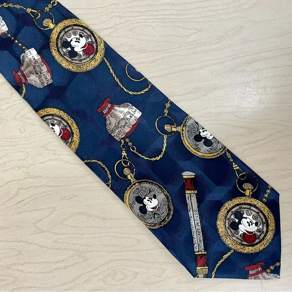 Mickey and Co Atlas Design Mens Tie Vintage Disney Silk Pocket Watch Inkwell Pen